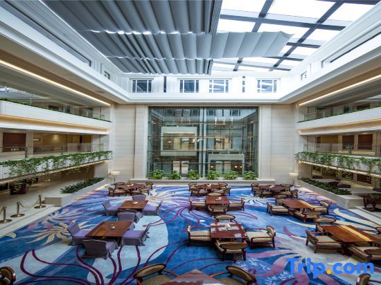 Хучжоу: Weisheng Xiangyi Resort (Yunyi Building)