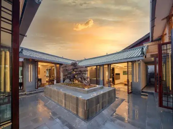 Xinzhu Light and Shadow Designer's Light Luxury Guesthouse — фото 1