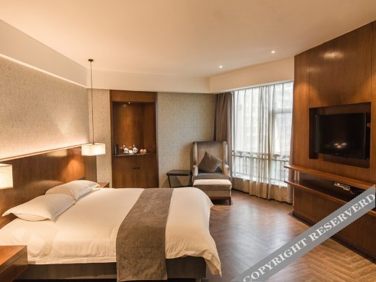 Цзуньи: Guangdian Hotel