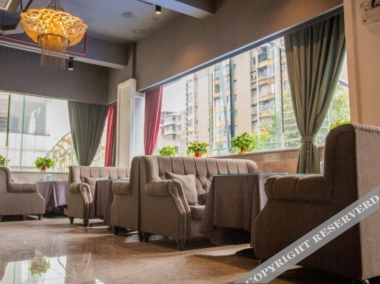 Цзуньи: Guangdian Hotel