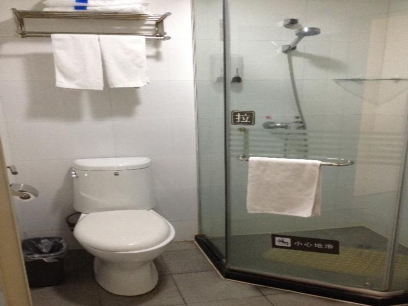 Янчжоу: 7 Days Inn Yangzhou Dongguan Street Geyuan Branch