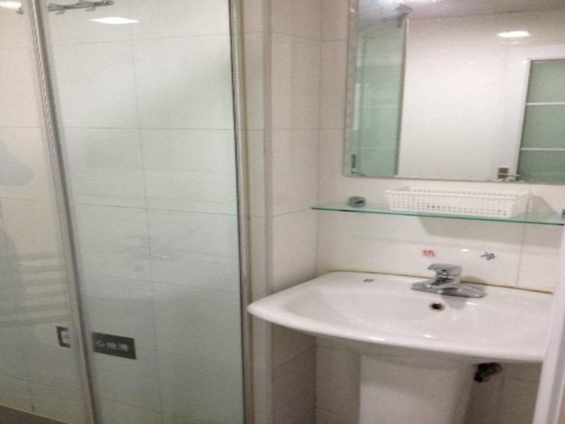 Янчжоу: 7 Days Inn Yangzhou Dongguan Street Geyuan Branch