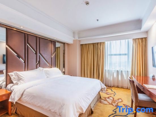 Лиаоченг: Vienna International Hotel