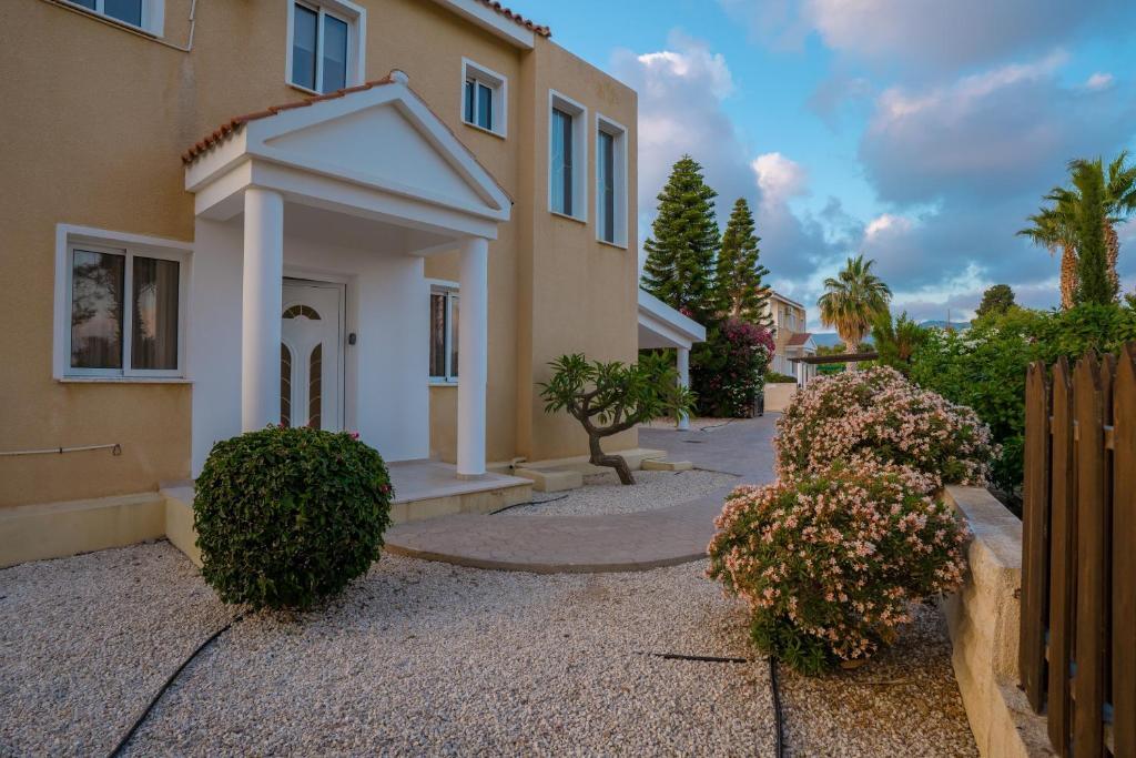 Villa Estia — фото 1