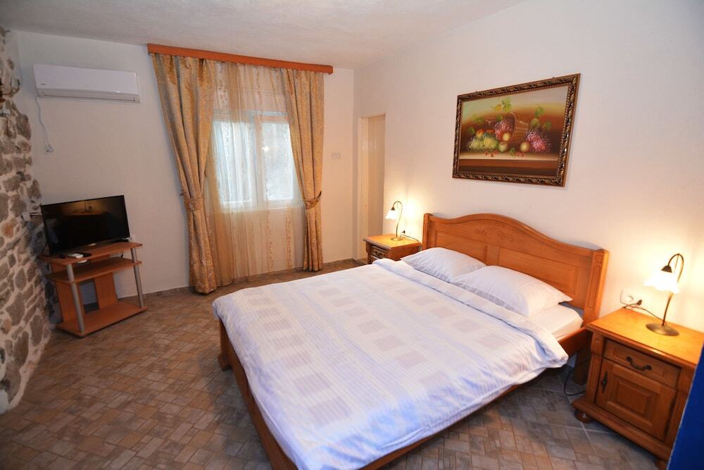 Пераст: Apartments A&D