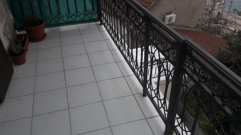 Пераст: Apartments A&D