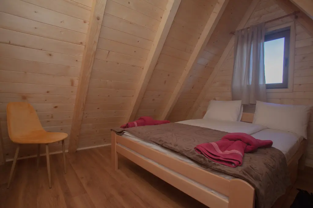 Каньон Tara: Family Houses Pleme