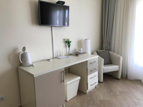 Бусат: EDEM Apartments
