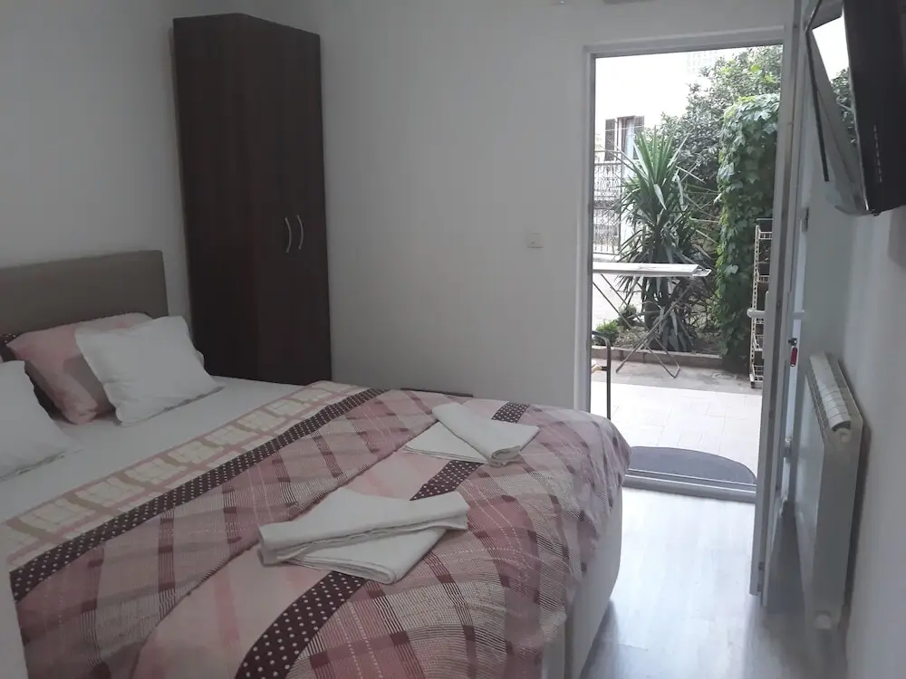 Будва: Radovic apartments
