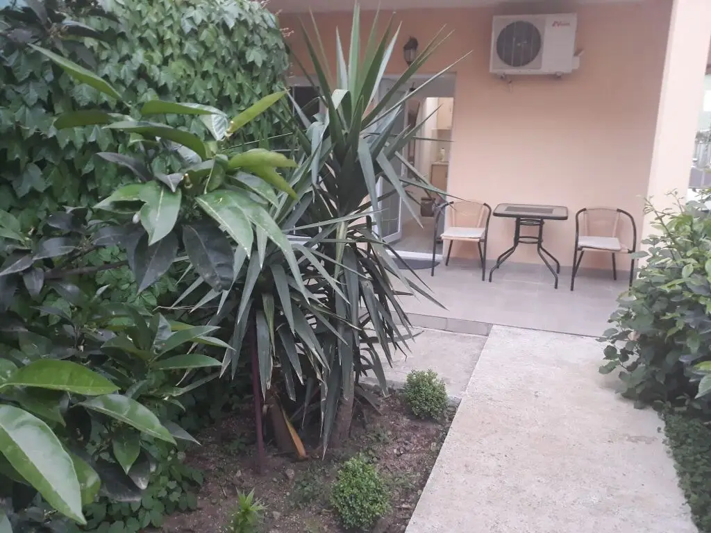 Будва: Radovic apartments