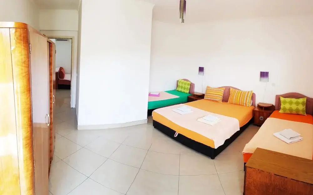 Лепетане: Antonia's coast apartment