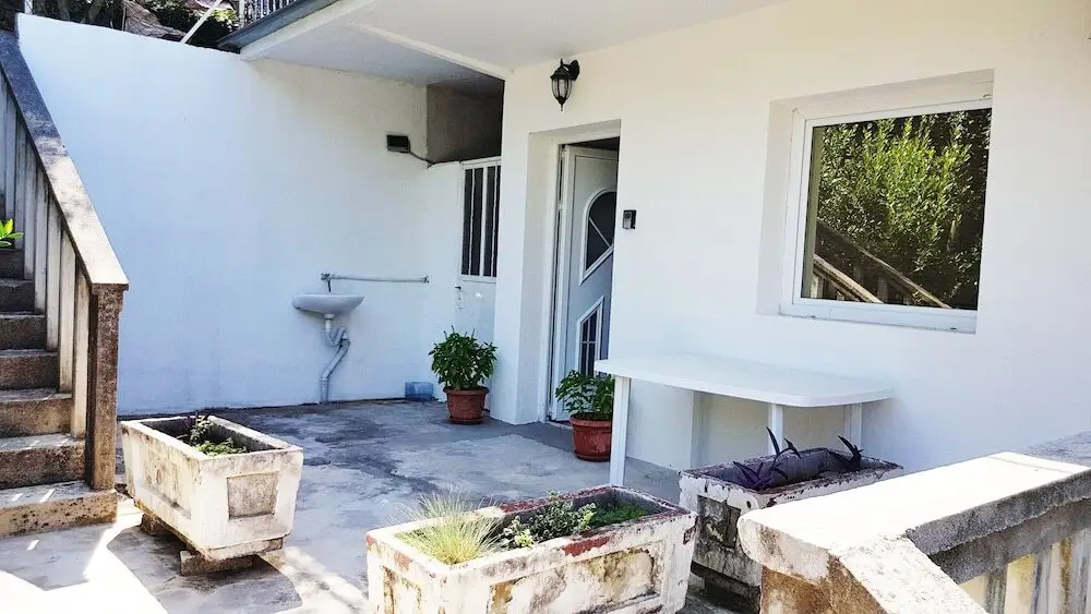 Лепетане: Antonia's coast apartment