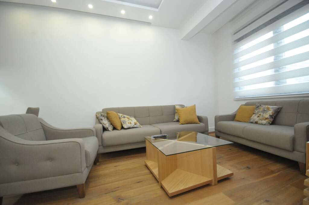 Будва: I&E Apartments