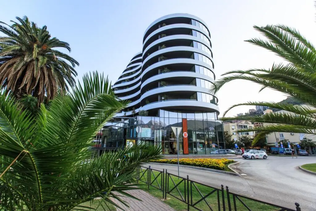 Будва: Апартаменты Royal Gardens Budva