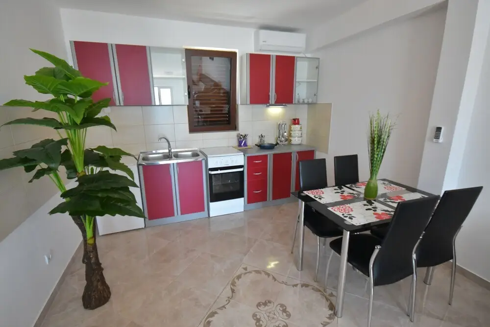 Игало: Apartmani Centar Igalo