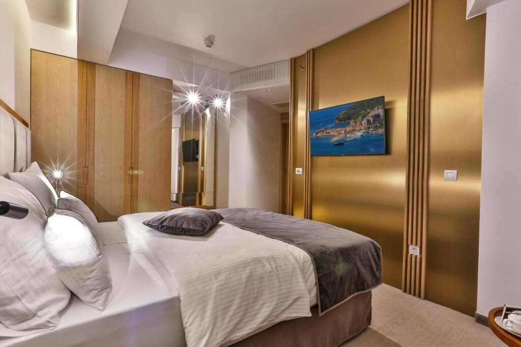 Будва: Hotel Fagus by Aycon
