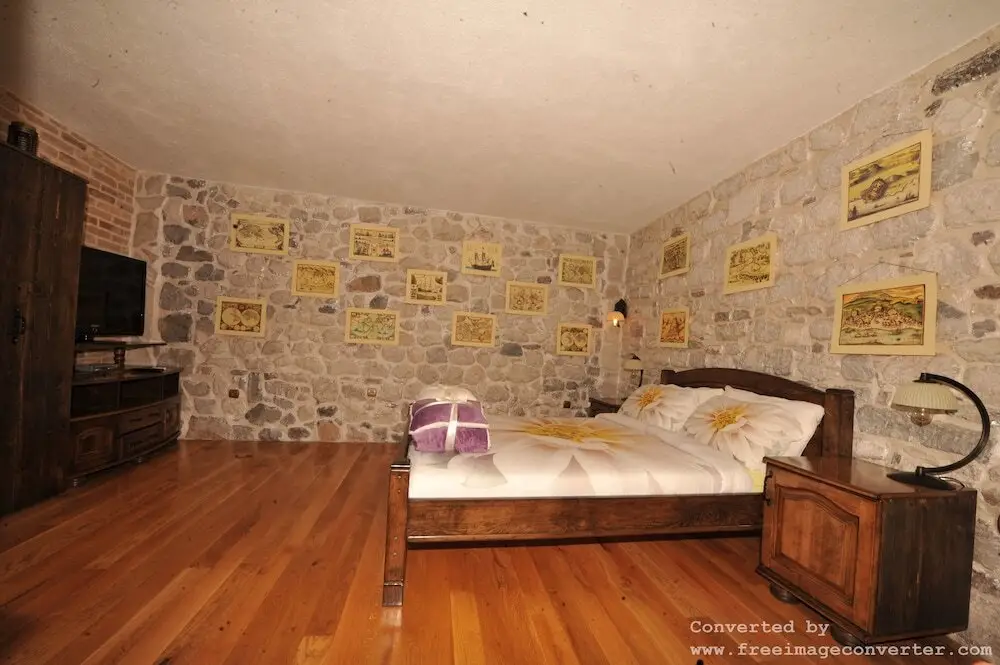 Доброта: Una Apartments II - Adults only