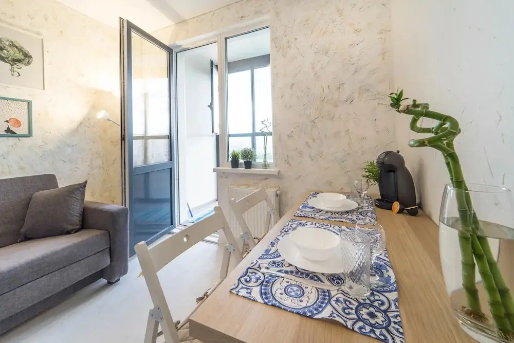 Санкт-Петербург: Hello Apartment on Vadima Shefnera 14