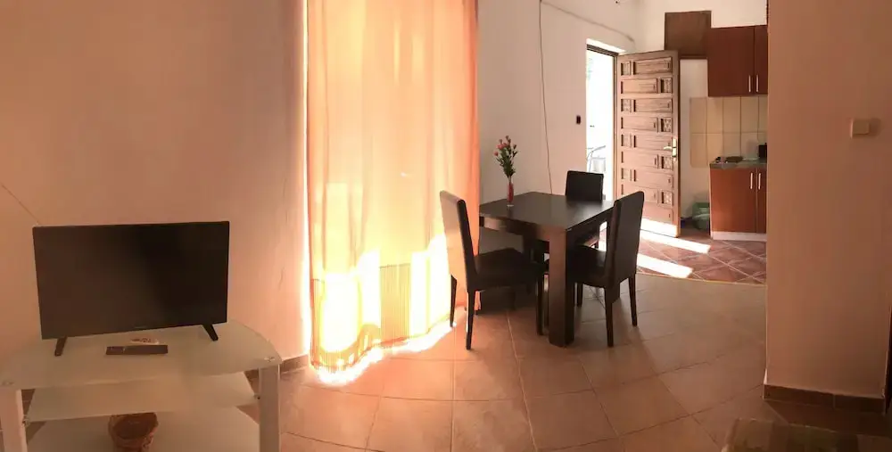 Доброта: Apartments Ivanisevic