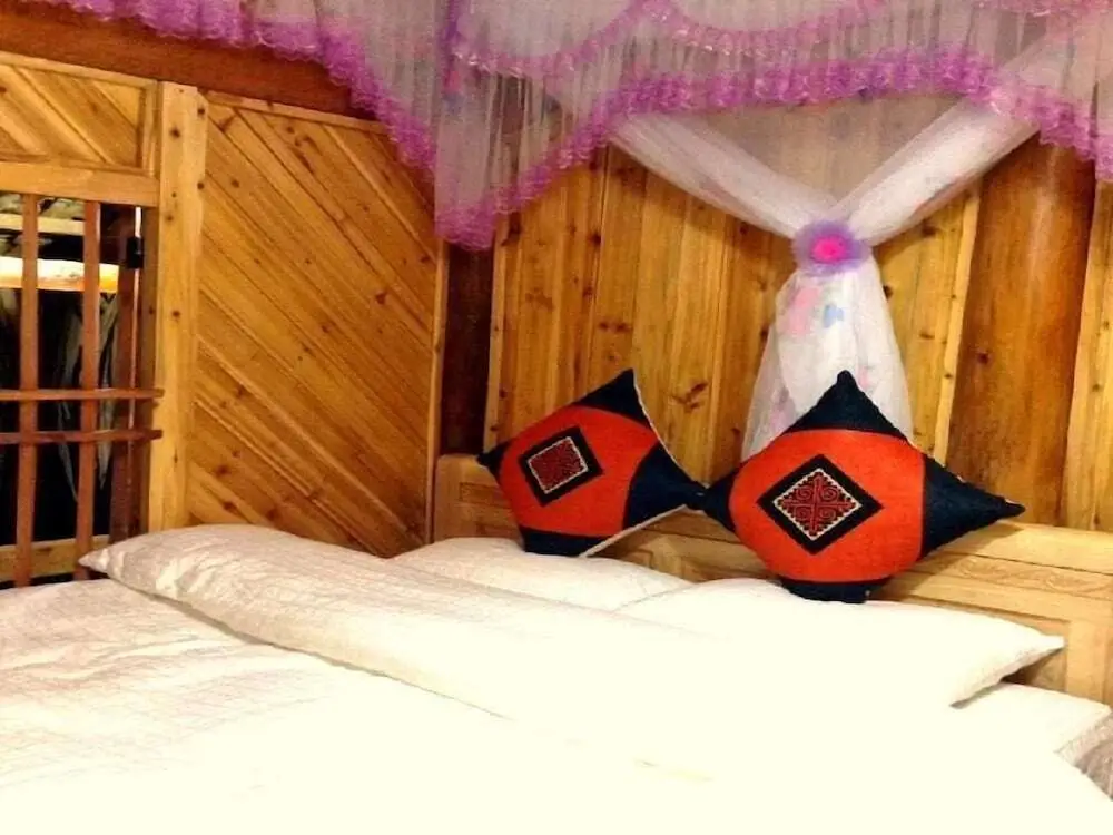 Пак Нгои: Xoi Homestay Ba Be Lake