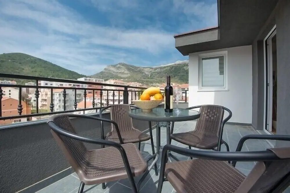 Будва: Apartments in Budva