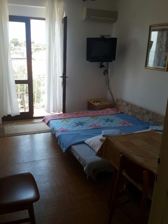 Свети-Стефан: Apartments Andjus