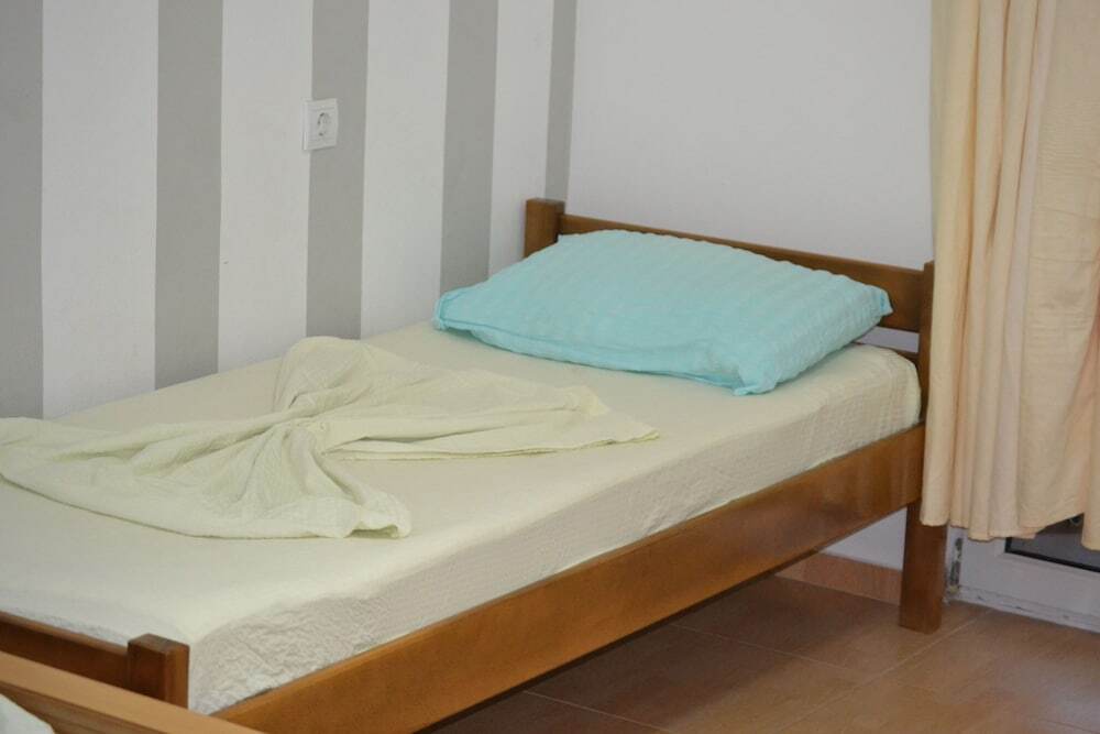 Бар: Apartments Muki