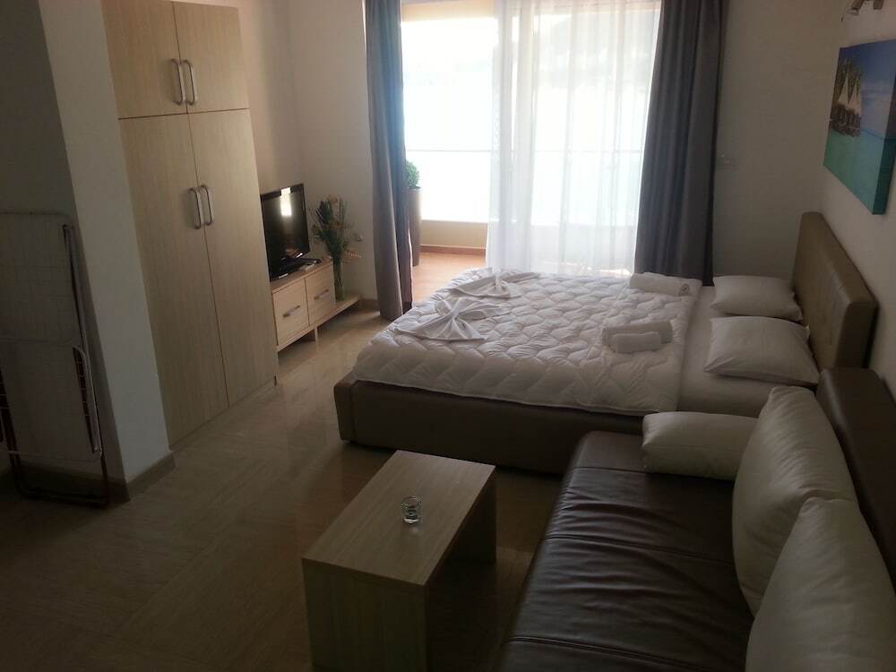 Будва: Apartmani AURA