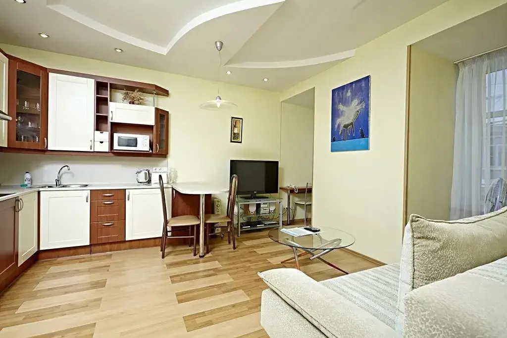 Санкт-Петербург: Oksana's Apartments - Невский 88