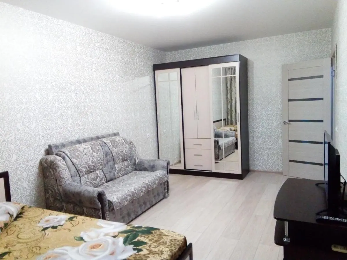 Краснодар: Apartment on Kotlarova 1