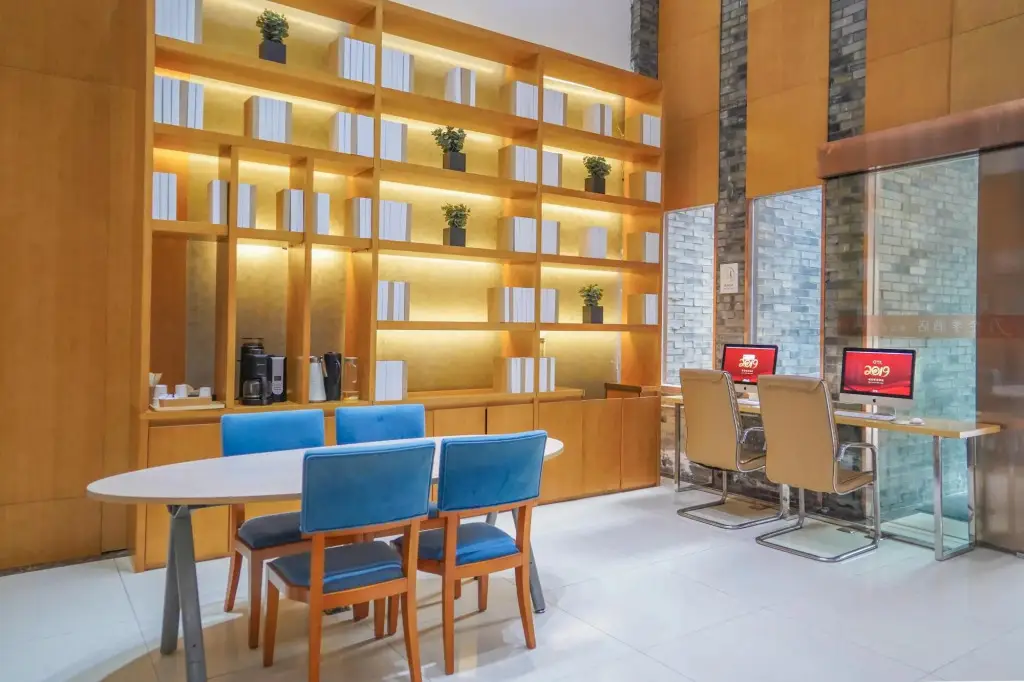 Чэнду: JI Hotel Chengdu New Exhibition Centre