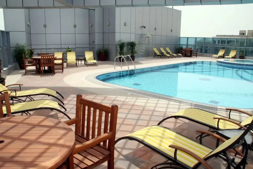 Dunes Hotel Apartment Al Barsha — фото 1