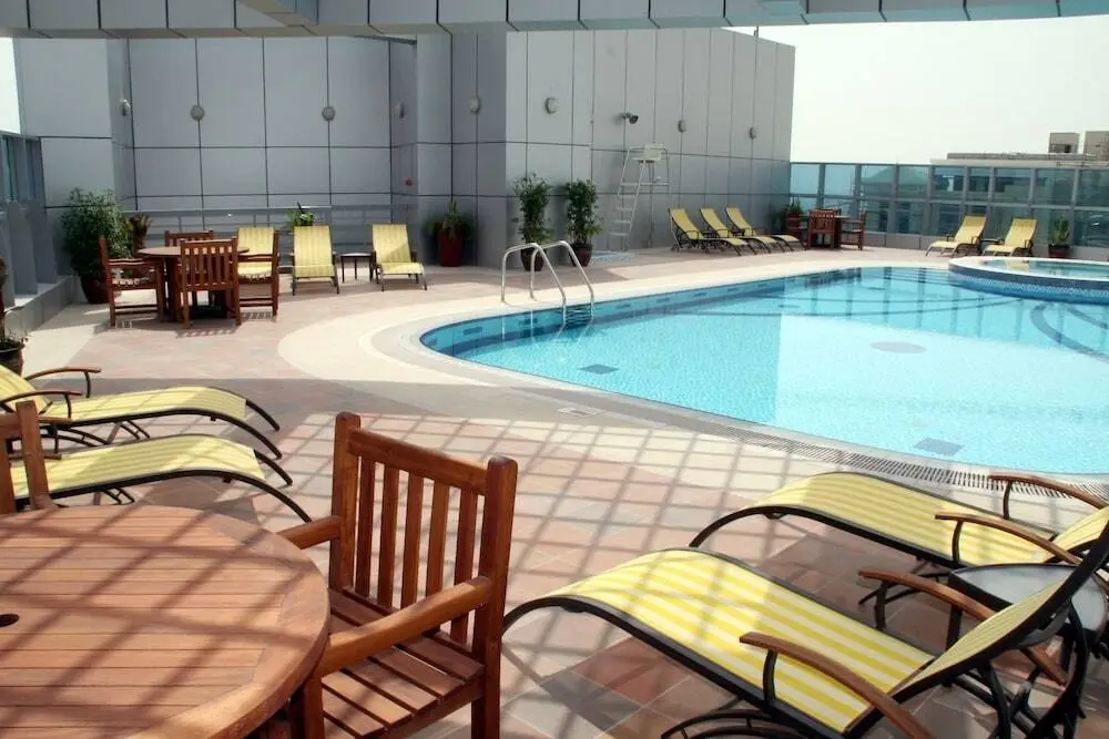 Dunes Hotel Apartment Al Barsha — фото 1
