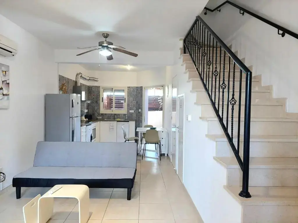 Лимассол: Limassol Star Beach Apartment