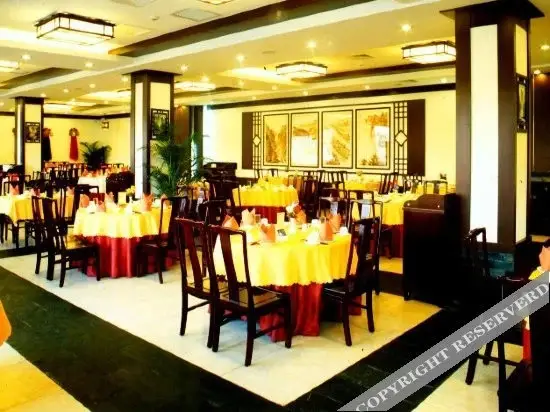 Пекин: 北京鸿基世业商务酒店