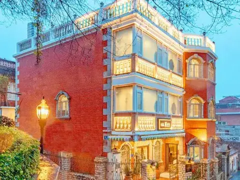 Gulangyu Island WHITE Juyi Holiday Villa (Riguangyan Branch) — фото 1