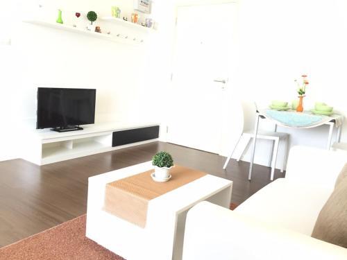 Чаам: Baan Tew Lom Condo by Pukky