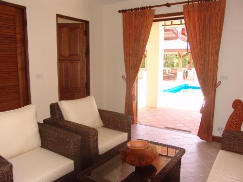 Тай-Муанг: Villa Malee