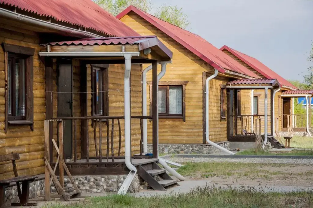 Селитренное: Причал Рыбака