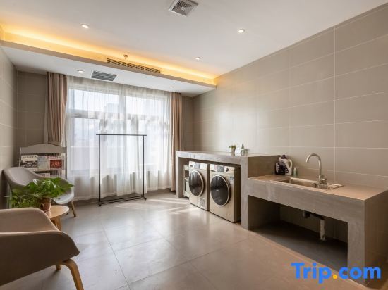 Вэйхай: Home Inn (Wanda Plaza Branch of Weihai high speed railway terminal)