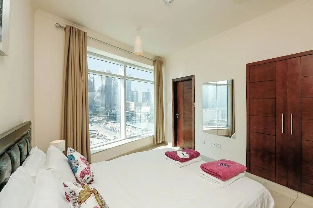 Дубай: Espace Holiday Homes - Burj View