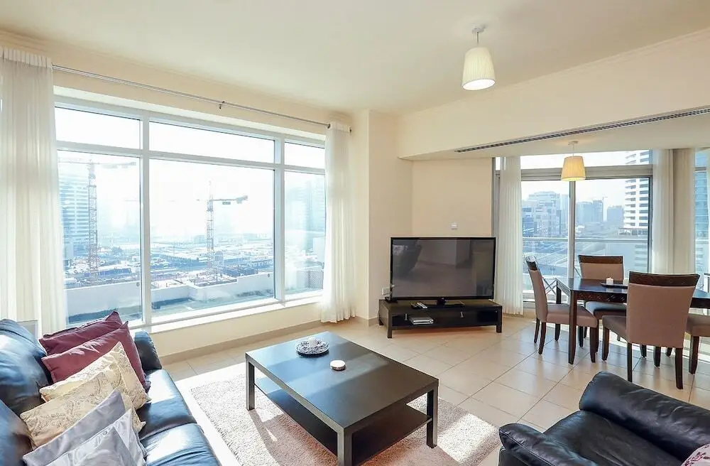 Дубай: Espace Holiday Homes - Burj View
