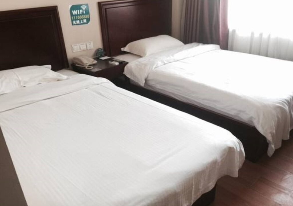 Ланьчжоу: GreenTree Inn Lanzhou Zhongchuan Airport Commerce Street Express Hotel