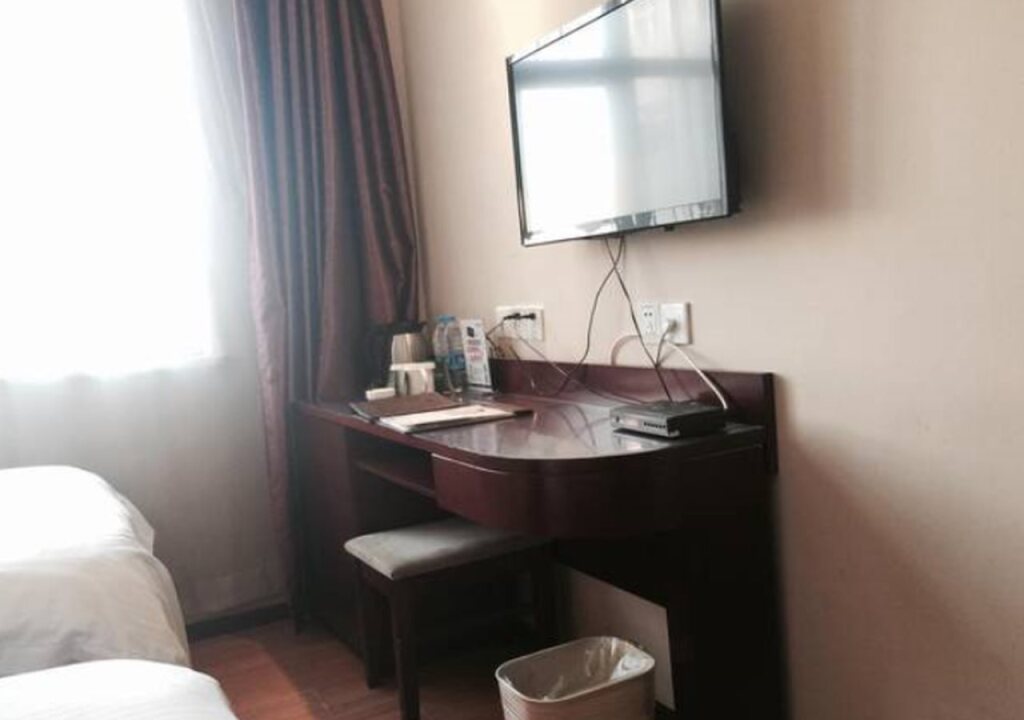 Ланьчжоу: GreenTree Inn Lanzhou Zhongchuan Airport Commerce Street Express Hotel