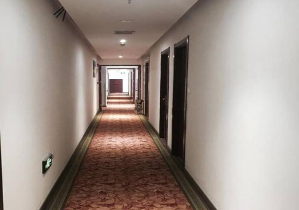 Ланьчжоу: GreenTree Inn Lanzhou Zhongchuan Airport Commerce Street Express Hotel