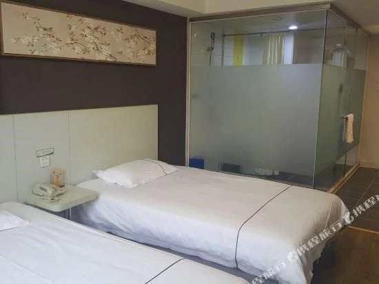 Шицзячжуан: Eaka Hotel (Shijiazhuang Hebei Museum, Guang'an Street)