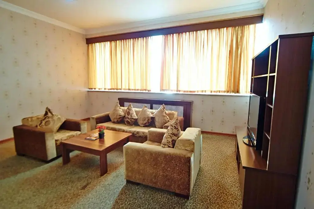 Нахичевань: Grand Nakhchivan Hotel