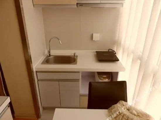 Далянь: Dalian Harbour Plaza Deluxe Serviced Apartments