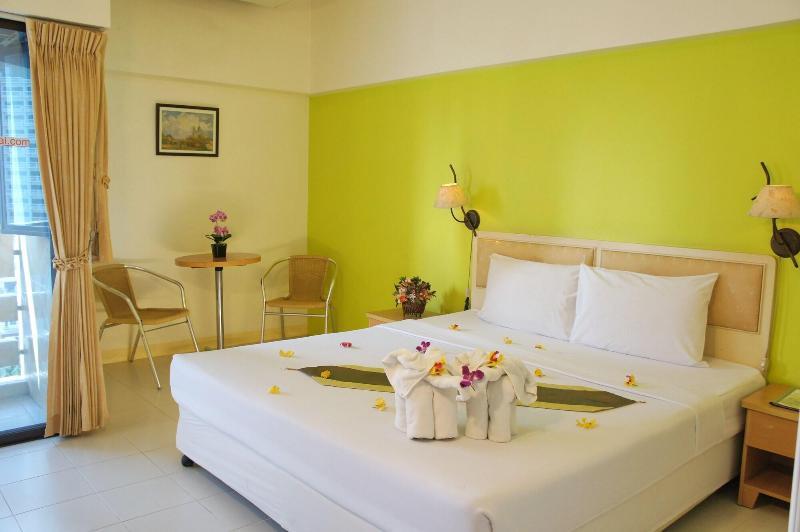 Бангкок: The Nest Service Apartment