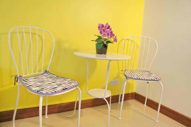 Бангкок: The Nest Service Apartment